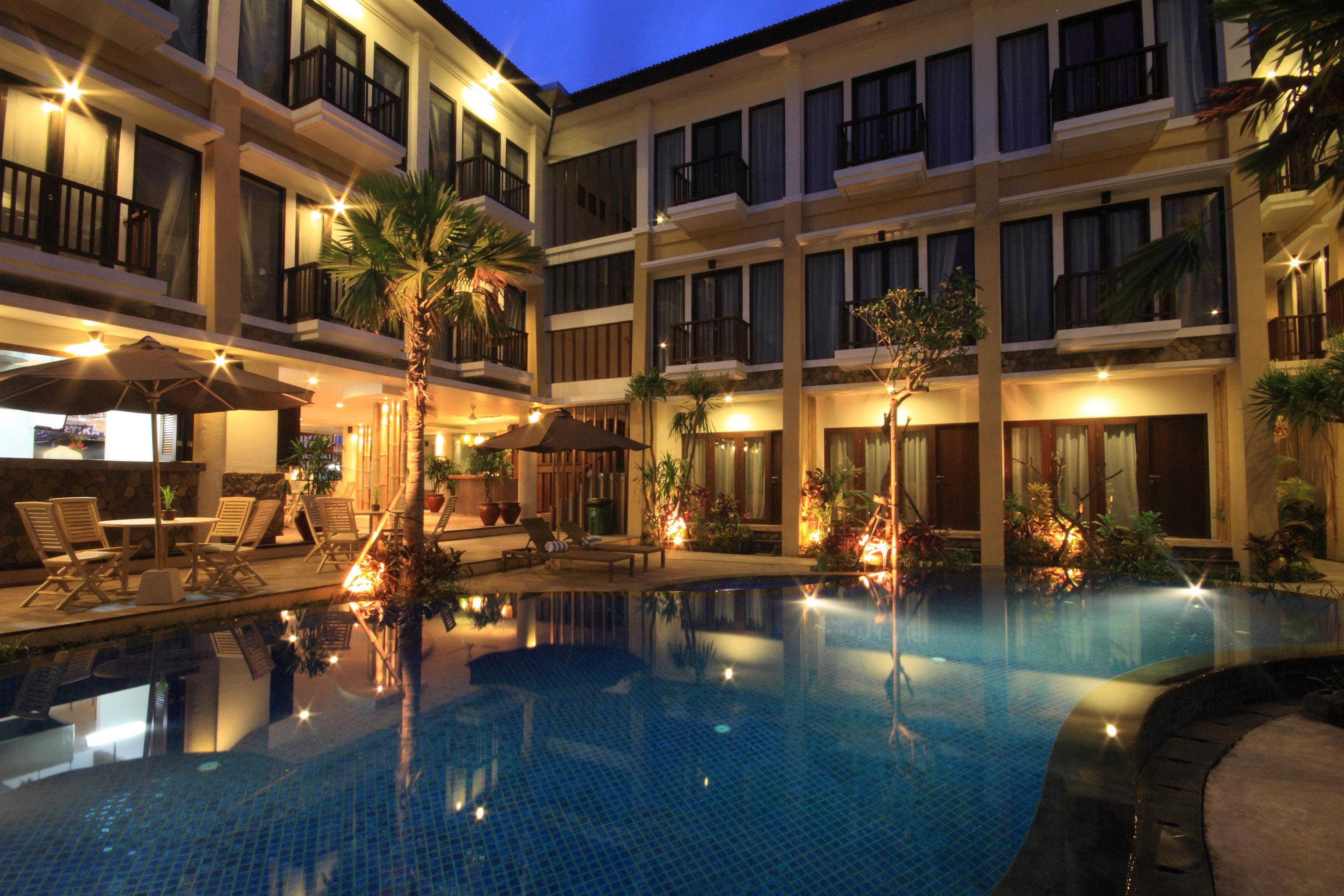 Suris Boutique Hotel Kuta Lombok Exterior foto